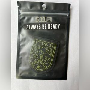 5.11 TACTICAL CROSS AXE MOUNTAIN PATCH